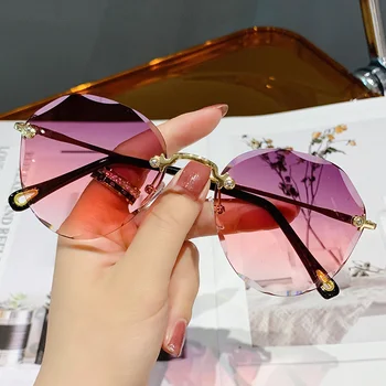 Vintage Çerçevesiz Güneş Gözlüğü Kadın Retro Marka Ayna Moda güneş gözlüğü Kadın Degrade Kesme Lens Bayanlar Gözlük