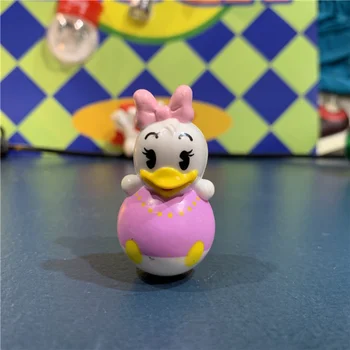 Mickey Minnie Donald Ördek Winnie Şekil Tumbler Tigger Piglet Bebek Modeli Mini Süsler Aksesuarları çocuk oyuncağı