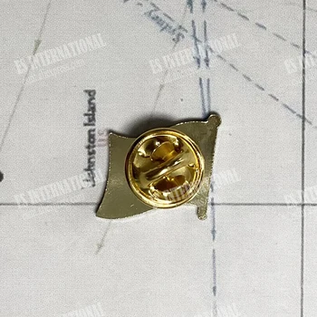 Belarus Ulusal Bayrak Kristal Epoksi Metal Emaye Rozeti Broş Koleksiyonu Hatıra Hediyeler Yaka İğneler Aksesuarları Size1.6 * 1.9 cm