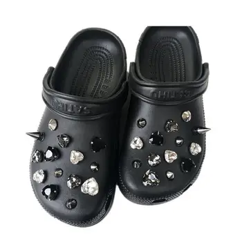 Lüks Croc Takılar tasarım ayakkabı Süslemeleri Metal Perçin ve Yapay Elmas Ayakkabı Takılar Croc DIY Yeni Vintage Moda Takunya Kot