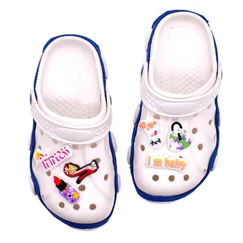 Tek Satış 1 Adet PVC Timsah Takılar Karikatür Pembe Yay çanta Ayakkabı Takılar Kızlar Kozmetik Ayakkabı Dekorasyon Kızlar İçin Hediyeler 9P-7L-4