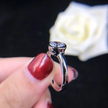 14K 585 Beyaz Altın 1Ct 6.5 mm Yuvarlak Kesim D Moissanite Nişan Yüzüğü Kadın için Trendy Tasarım Güzel Gelin Takı