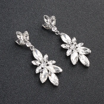 Yeni Moda Gümüş Renk Temizle Avusturyalı Kristal Çiçek Dangle Küpe Kadınlar Uzun Bırak Küpe Düğün Gelin Takı