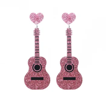 Moda Vintage Chic Parlak Gitar Şekli Akrilik Küpe Kadınlar için Şeftali Kalp Mini Aletleri Glitter Toz Pembe Küpe