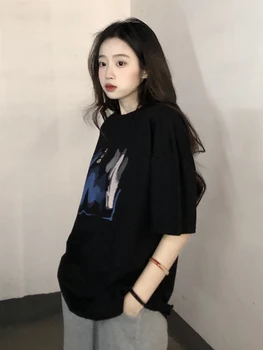 Kısa kollu tişörtler Kadın Yaz Gevşek Ins Moda Genç Yeni Tasarım Tüm Maç Basit Şık Sokak Kore Tarzı Vintage Moda
