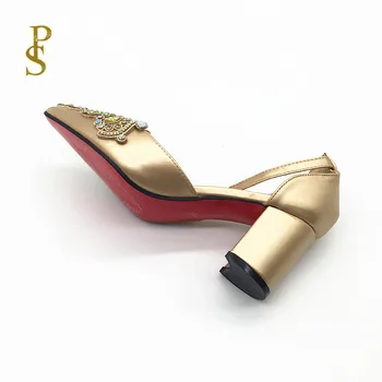 Sivri uçlu ayakkabılar Kırmızı tabanlı yüksek topuklu ayakkabılar Parlak yapay elmaslı bayan ayakkabıları