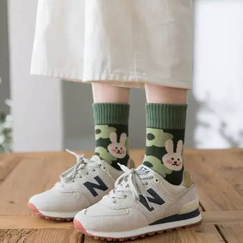 Moda Kadın Çorap 2022 Yeni Sonbahar Kış Pamuk Sevimli Karikatür Çizgili Japon Tarzı Havlu Mürettebat Çorap Kız Ekose Kalın Sıcak