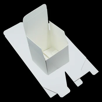 20 Adet/grup Beyaz Kraft Kağıt Katlama El Yapımı DIY Çerezler Şeker Paketi Kutuları Katlanabilir Karton Karton Kutular Düğün Parti için