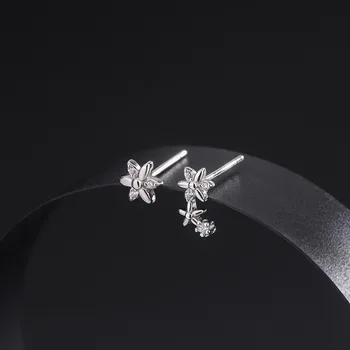 Hakiki S999 Ayar Gümüş Çiçek Küpe Kadınlar İçin Mikro set Asimetrik Küçük Narin Kulak Takı Kızlar noel hediyesi