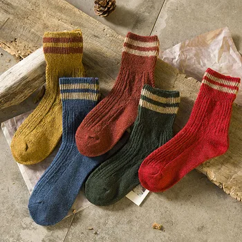 Kış Yün Çorap Örme Çizgili Kadın Çorap Noel Tarzı Kadın Kalınlaştırmak Sıcak Kısa Çorap Moda Feminina Skarpetki