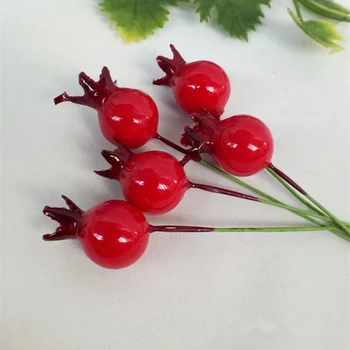 50 adet Berry yapay çiçek DIY Noel Çelenk Çelenk Aksesuarları Sahte Bitki Düğün Çiçekleri Ev Partisi Dekorasyon